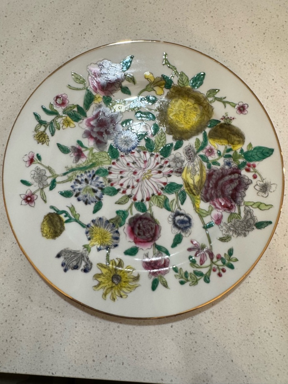 Beautiful Floral Oriental Plate 10"  Porcelain Ware Made in Hong Kong Antique
